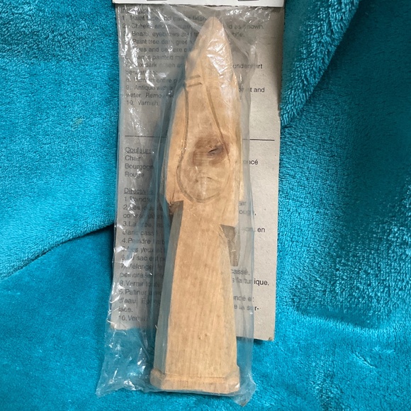 Set of 3 unpainted Wood Santa Figures NIB - Picture 9 of 11